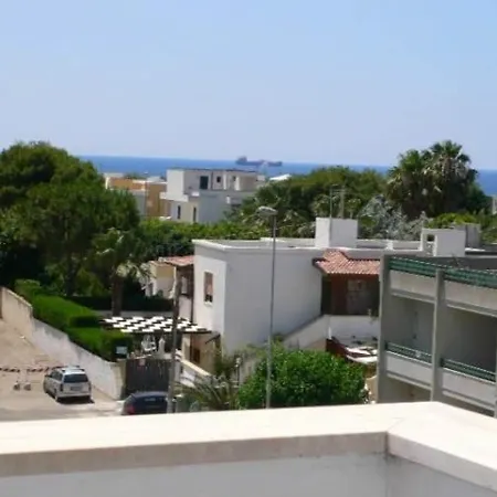 Elizabeth In Baia Verde Apartment Gallipoli